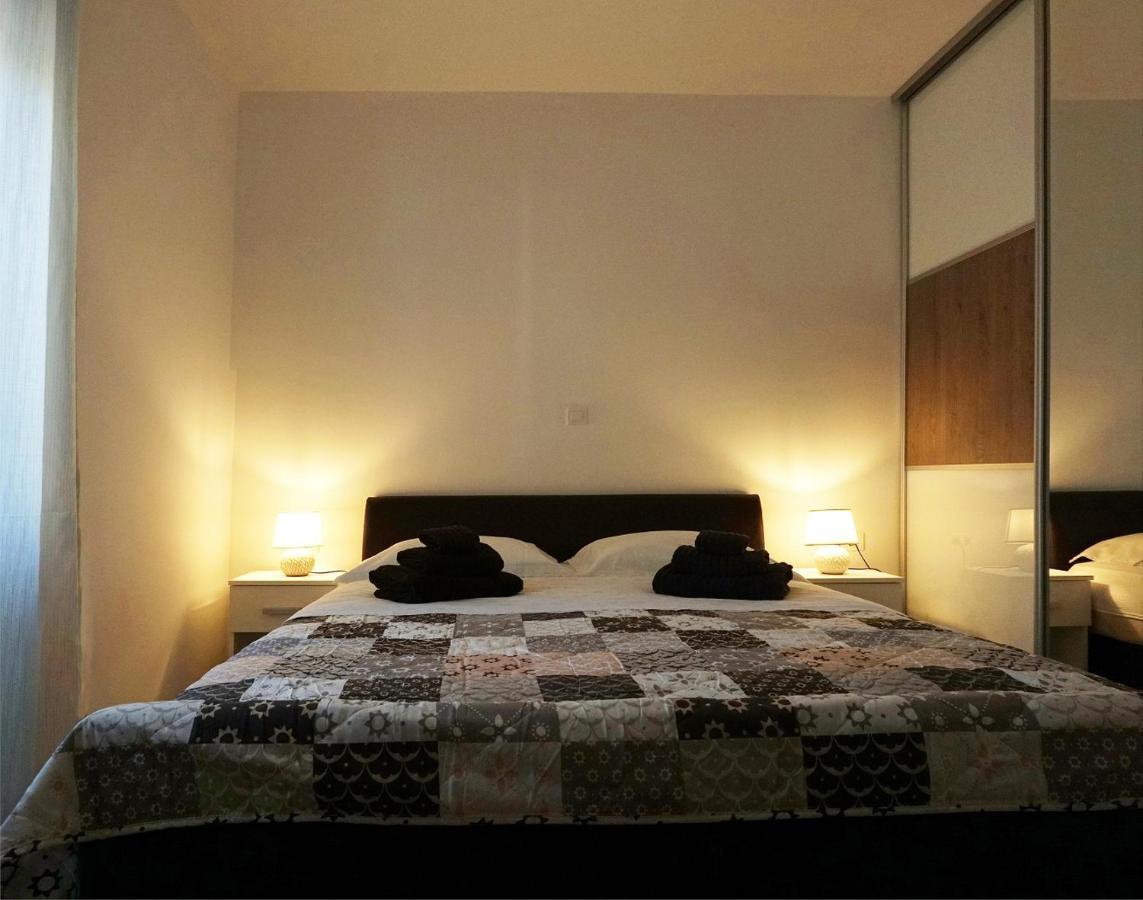 Deluxe Apartment Joia With Balcony On The Beach Bacvice, Free Parking, Old Town, Near Ferry Port Split Exterior foto